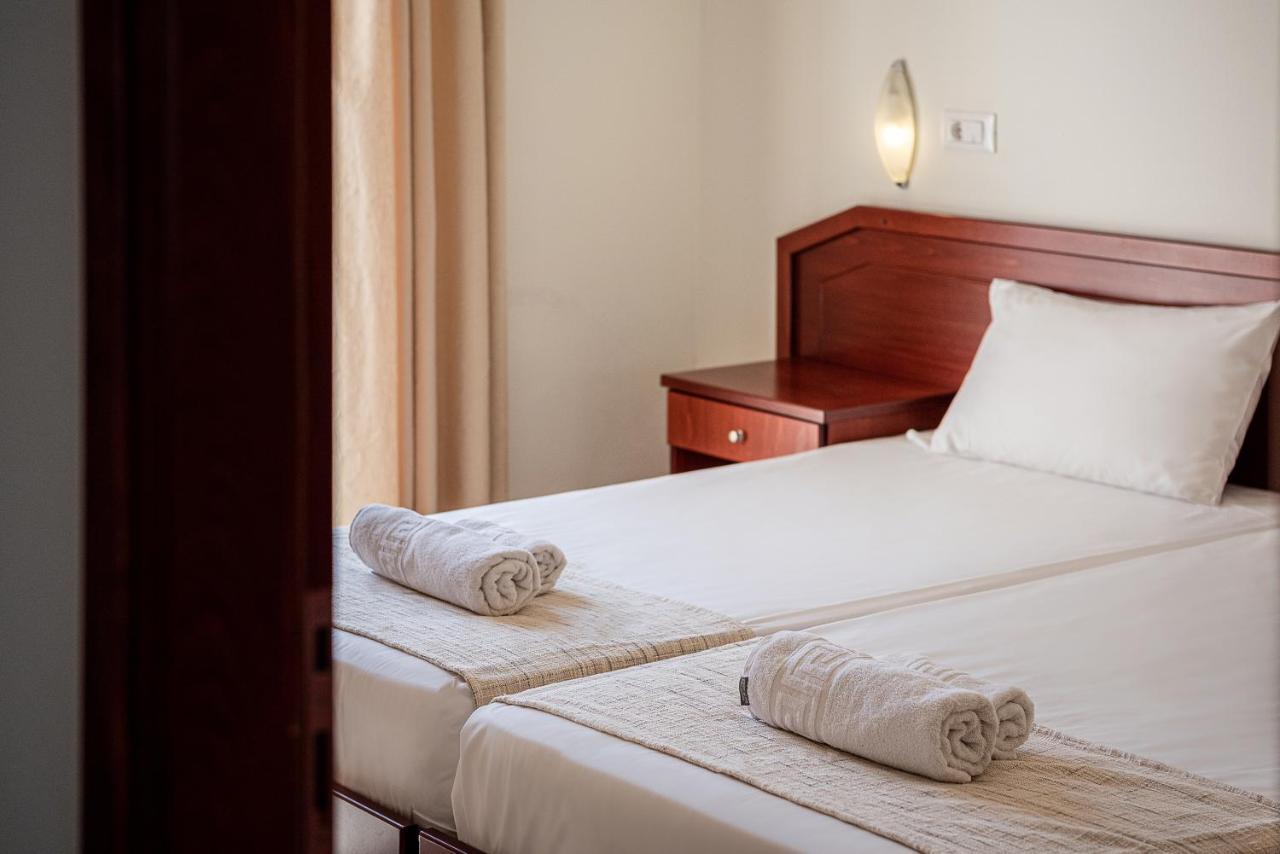 Artemis Apartments Stalos Ngoại thất bức ảnh