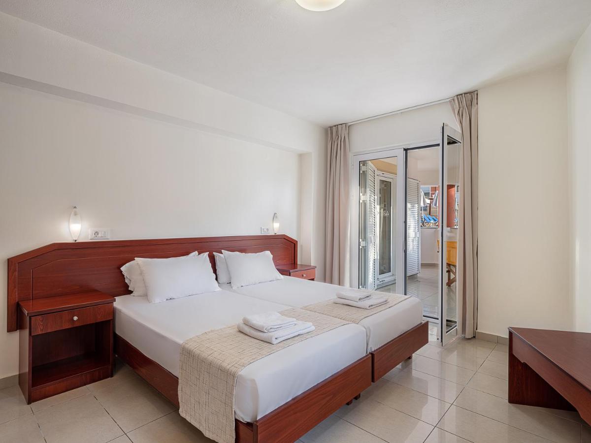 Artemis Apartments Stalos Phòng bức ảnh