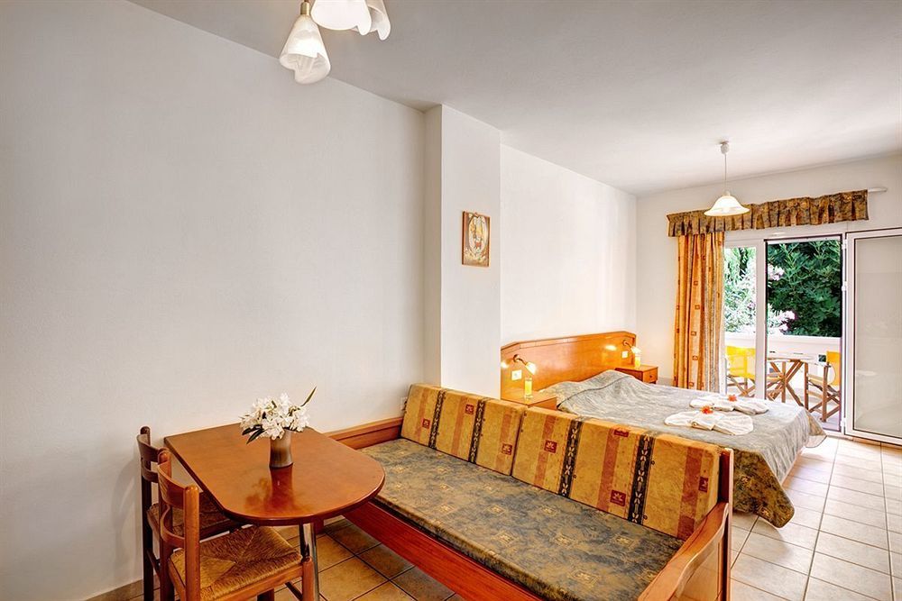 Artemis Apartments Stalos Ngoại thất bức ảnh