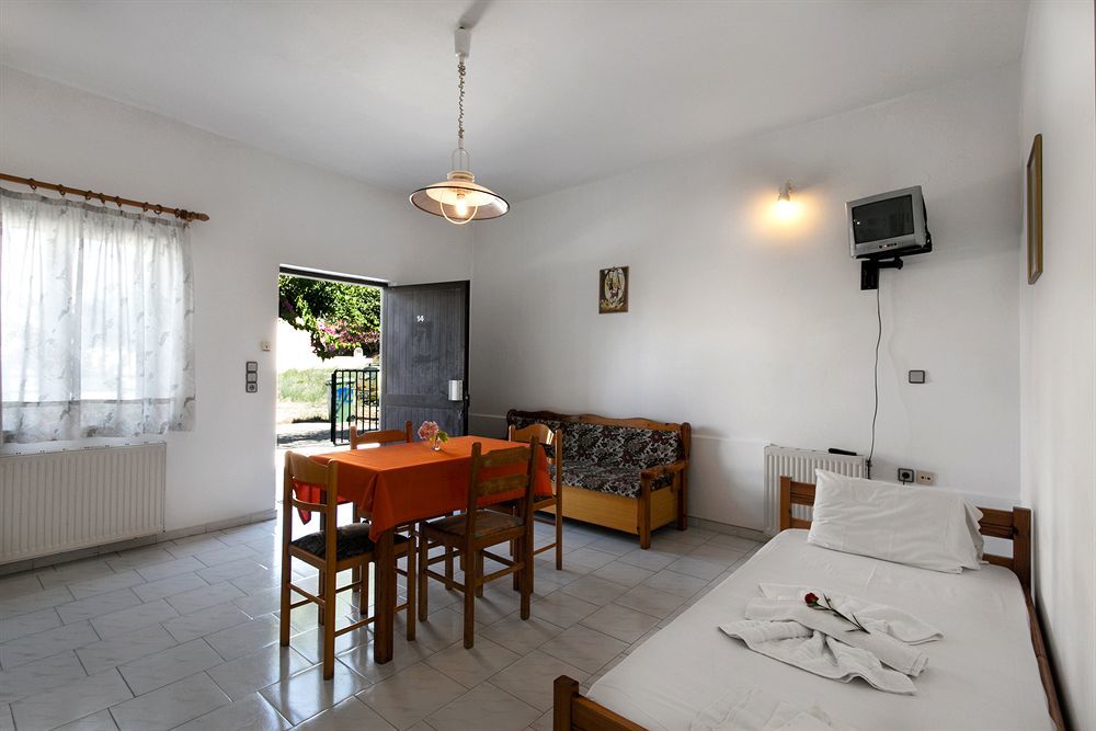 Artemis Apartments Stalos Ngoại thất bức ảnh
