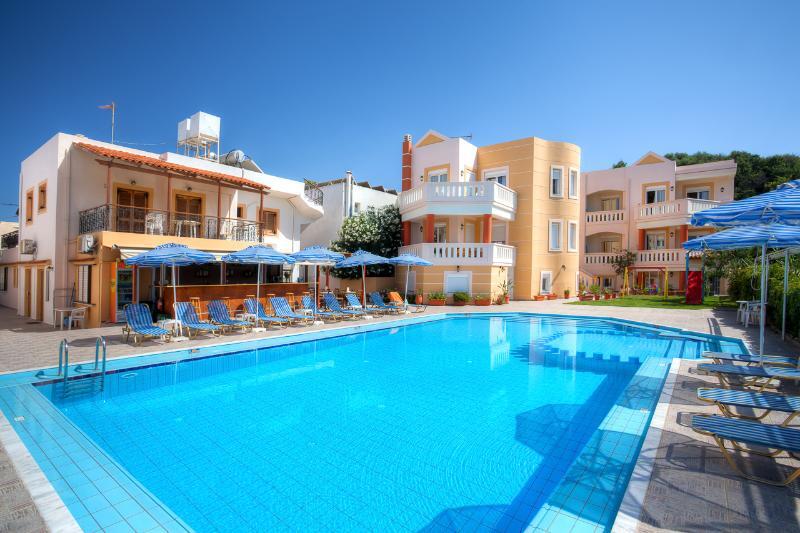 Artemis Apartments Stalos Ngoại thất bức ảnh